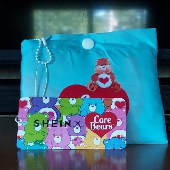 Care Bears Turquoise Reusable tote with Red Heart - Picture 2 of 2